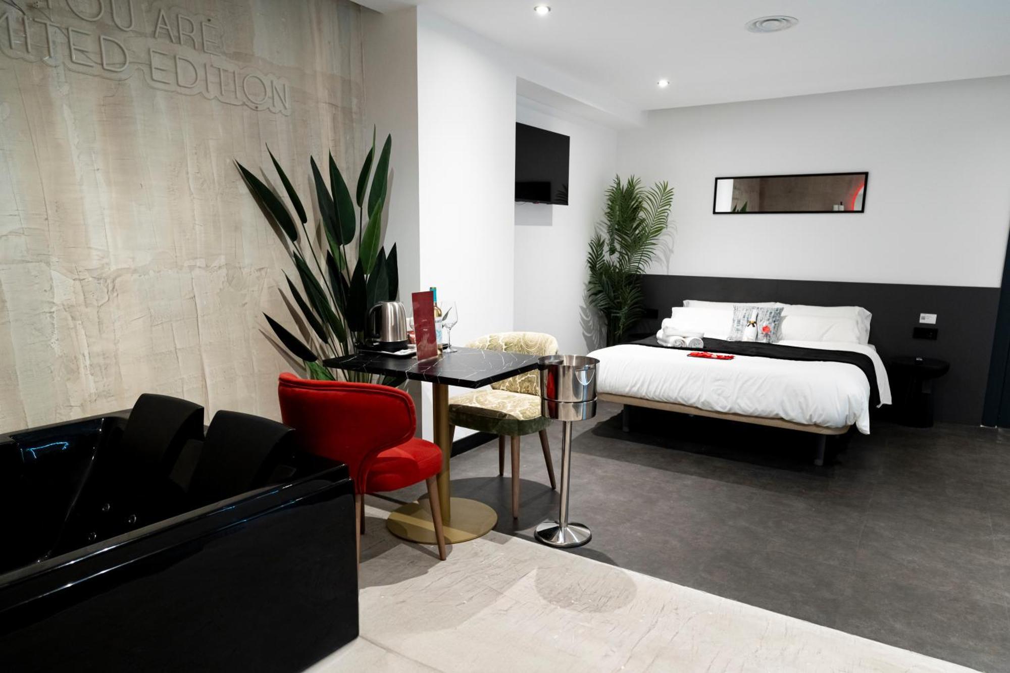 Mad Rooms — Fotos 1